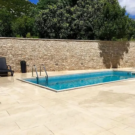 Villa Rosa Kuciste
