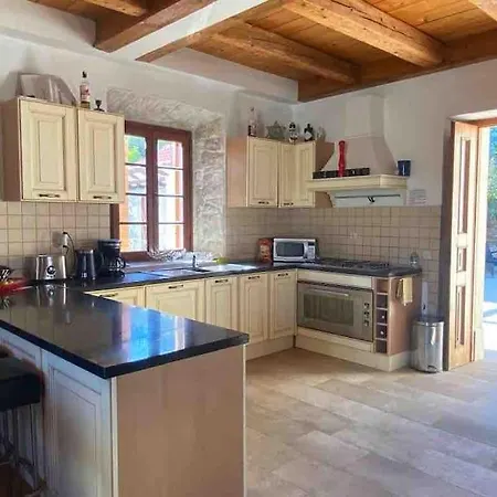 Villa Rosa *